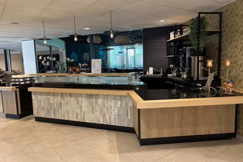 De bar in Het Bosgoed